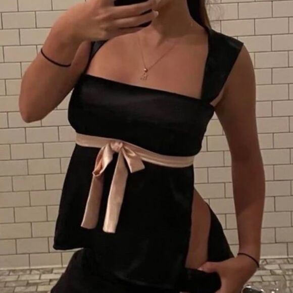 Coquette black and pink satin bow top - Picture 1 of 5